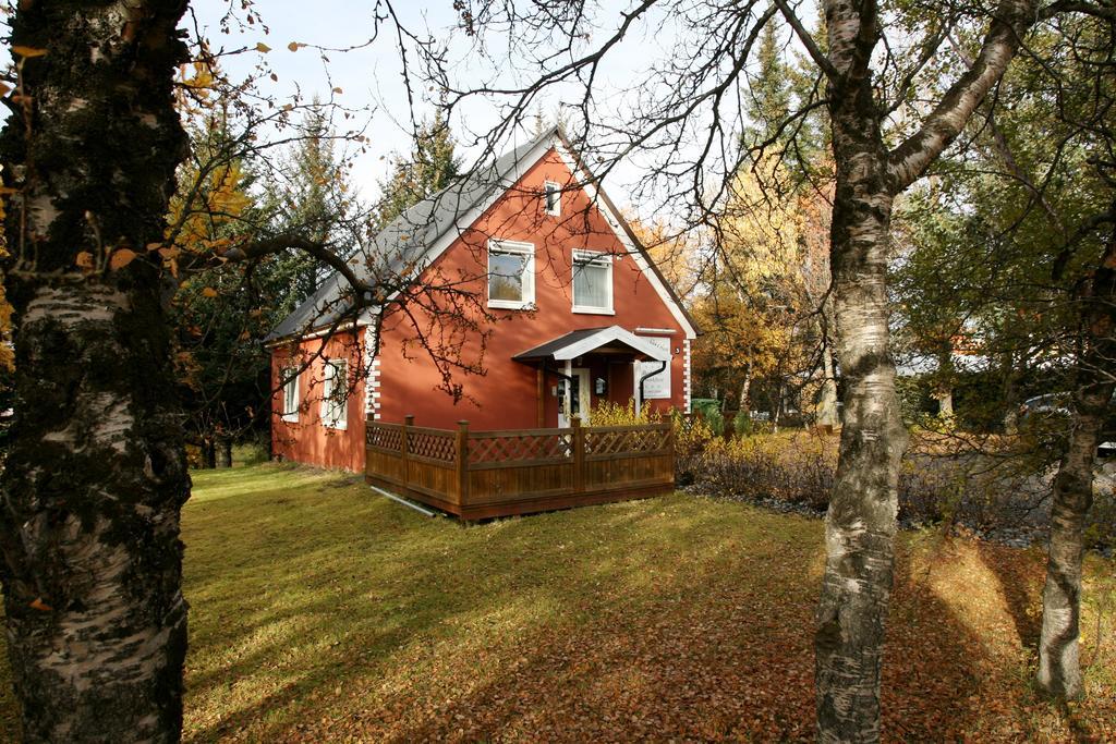 Olga Guesthouse Эгильсстадир Экстерьер фото